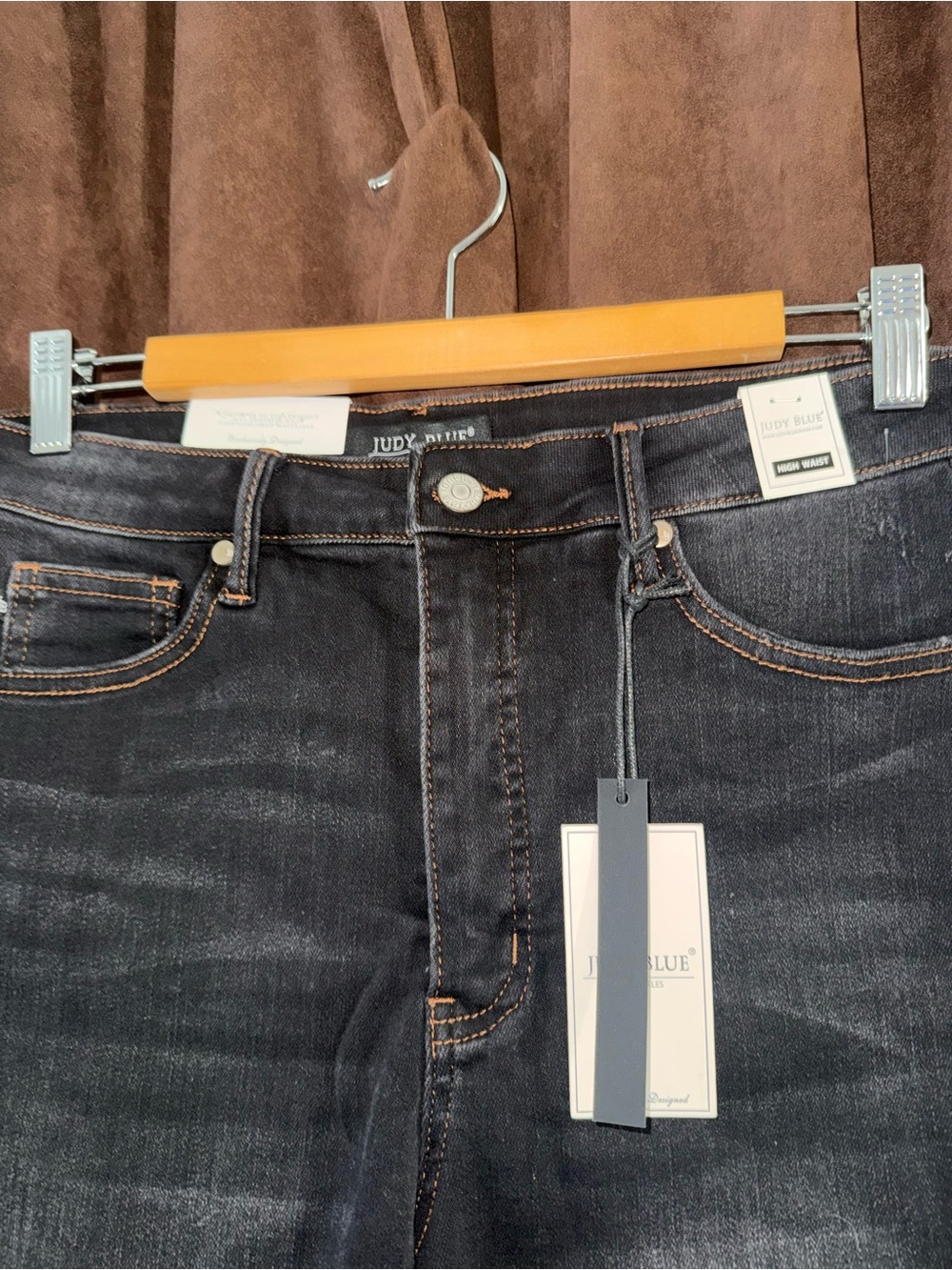 Judy Blue Washed Black High-Rise Denim Shorts with Frayed Hem - Picture 3 of 6